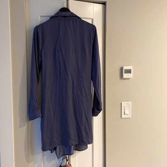 Missguided spring satin dress. Brand new - size US8 - Picture 2 of 2